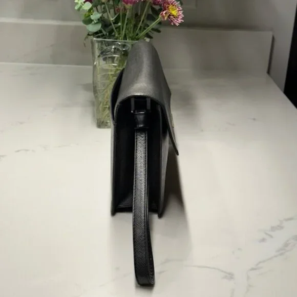 Louis Vuitton LV Black Taiga Leather Selenga Clutch Wristlet + COA - Picture 5 of 13